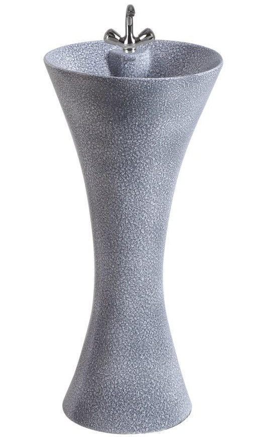 7024